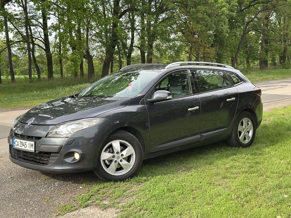 Renault Megan 2010 рік