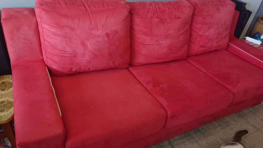 Sofá cama vermelho