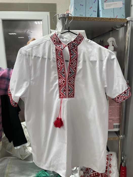 Продам вишиванку на хлопця