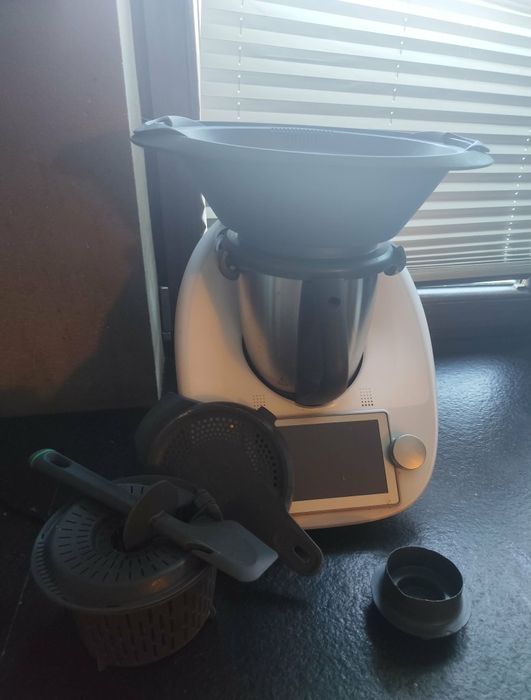 Sprzedam thermomix 6
