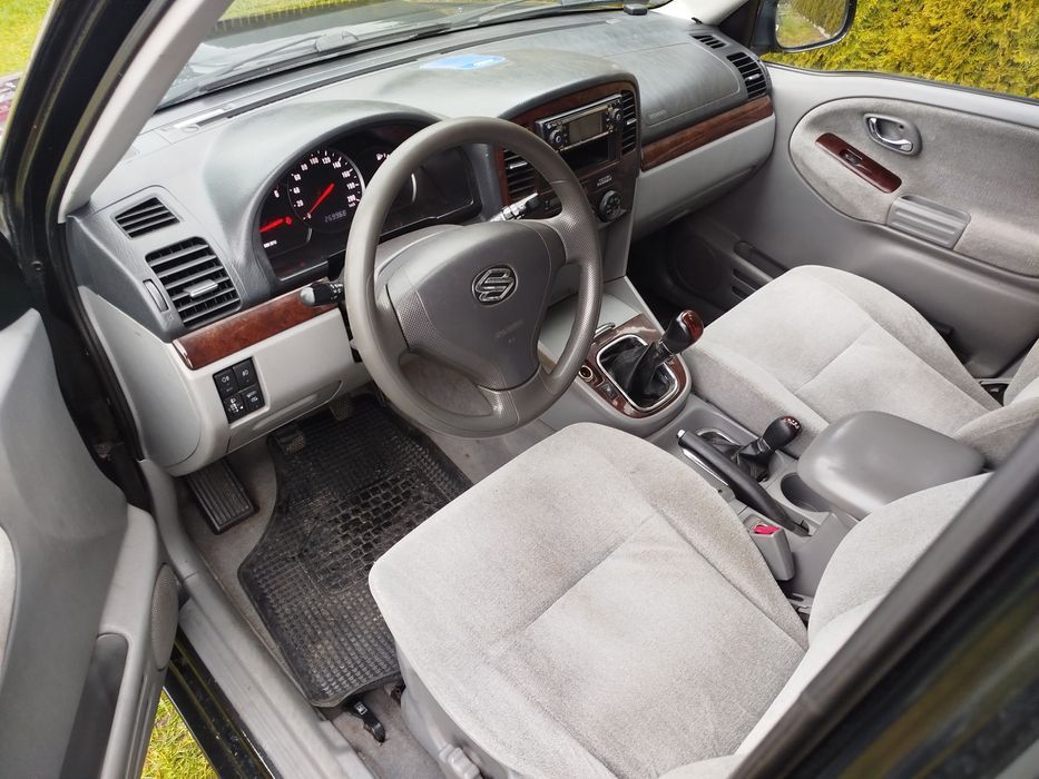 Suzuki Grand Vitara XL , 7місць, механічна роздатка