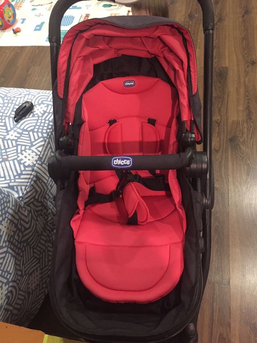 Коляска Chicco Urban Plus у подарунок змінний текстиль