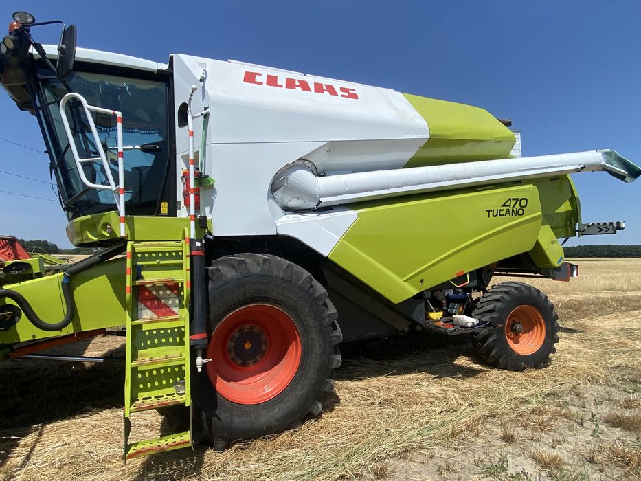 Комбайн Claas Tucano 470