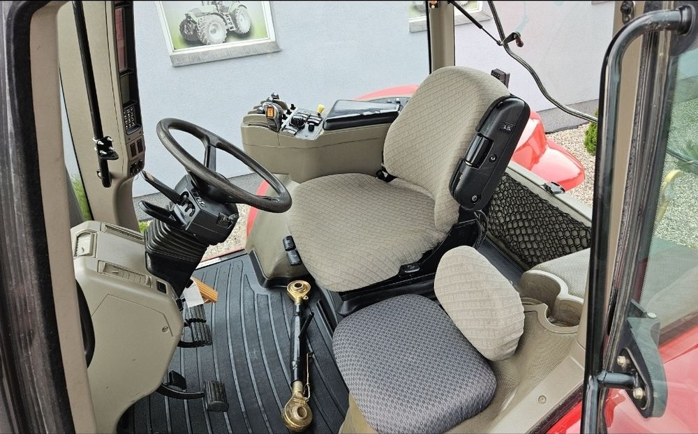 Case Magnum 225 pneumatyka