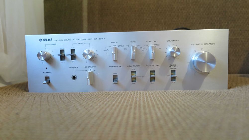 Wzmacniacz Yamaha CA800 II