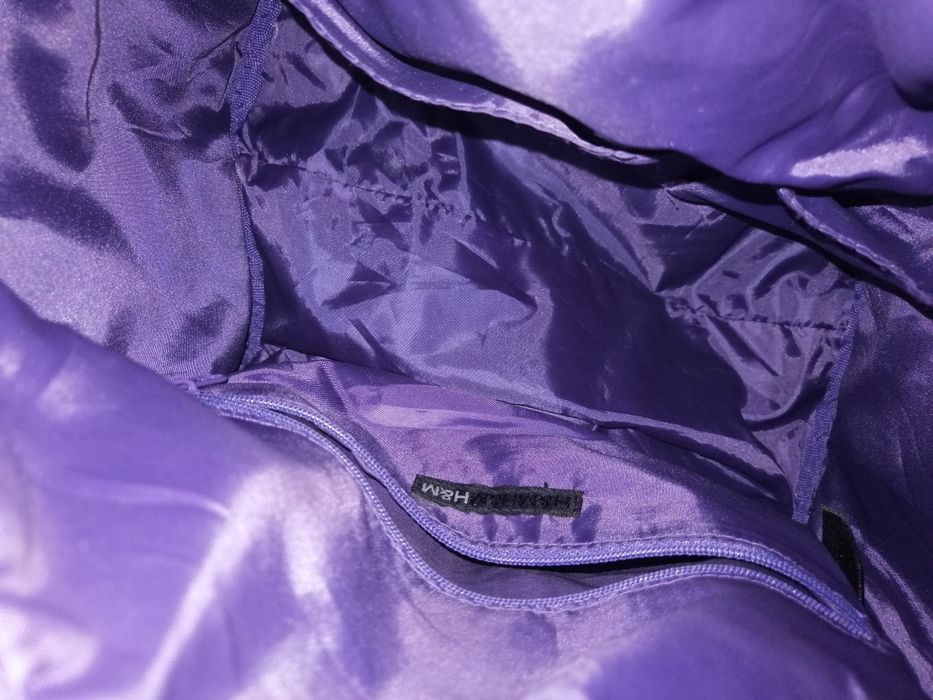 Fioletowa torebka kuferek H&M kieszonki