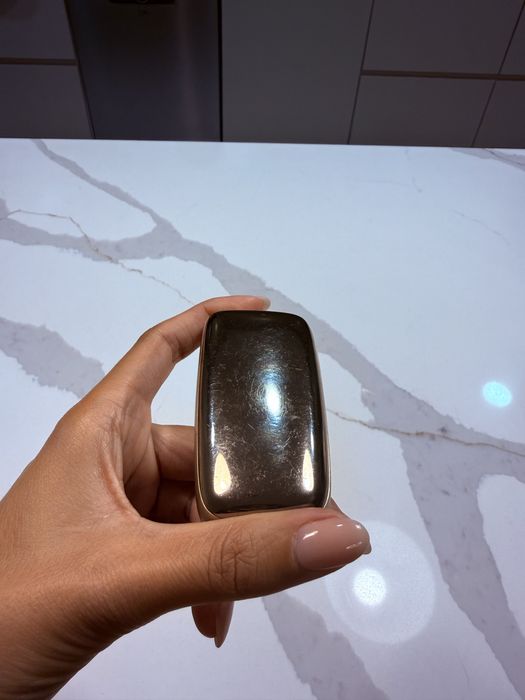Ploom – dispositivo eletrónico para tabaco – dourado