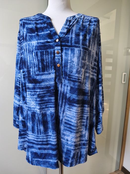 Bluzka damska duża 1X czyli 46-48 Studio Works Wietnam granatowa