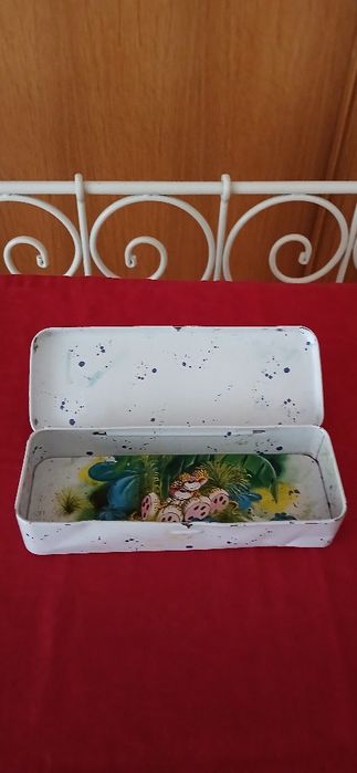 Lata/Estojo Diddl, antigo