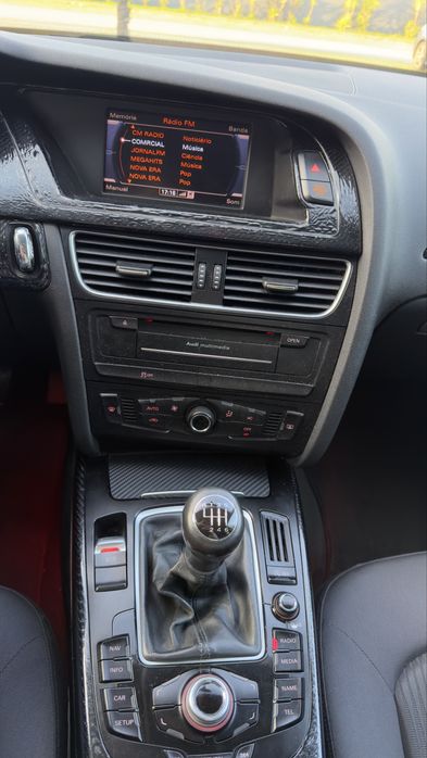 Audi A4 2.0 TDI 150 CV Ano 2010 ( Kit RS )