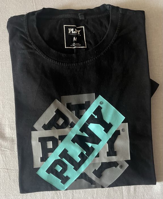 T-shirt czarny PLNY