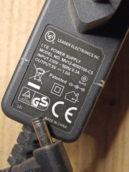 Блок живлення питания 5V 1.0A MV12-4050100-C5