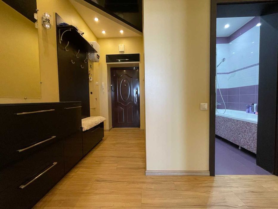 Продажа 2х комнатной квартиры. 1-я Слободская. Автономное отопление!