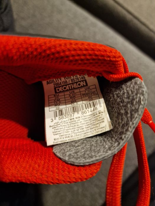 Buty sportowe dziecięce korki piłkarskie
