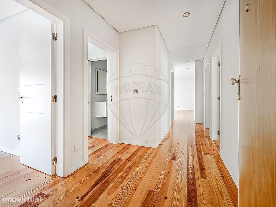Apartamento T4 para venda