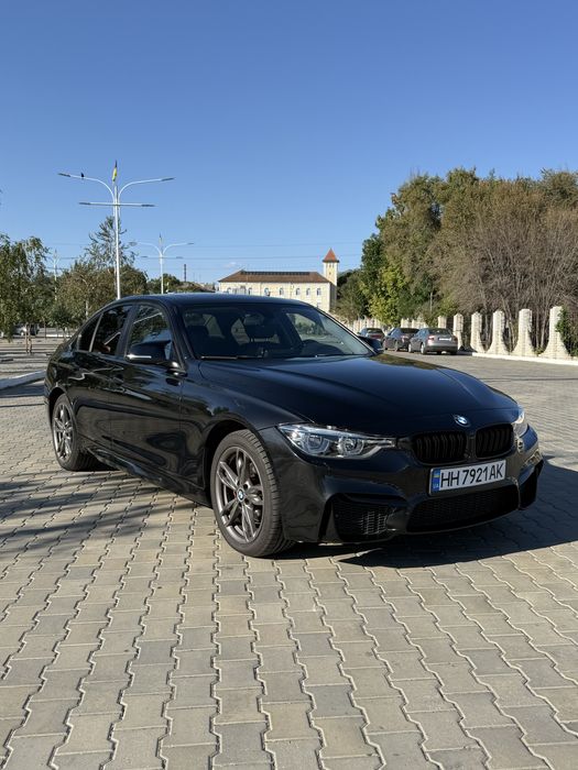 Продам BMW 3 Series 2012