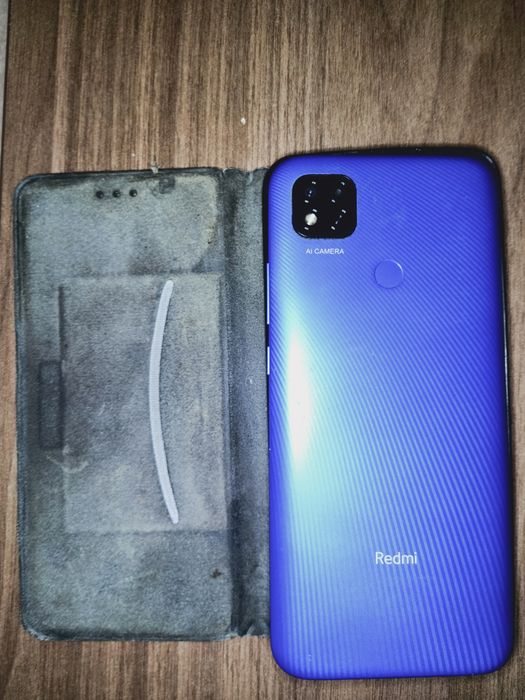 2 телефони 2260грн