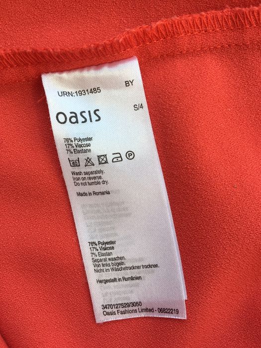 **Oasis**Elegancka , krotka sukienka 38/40
