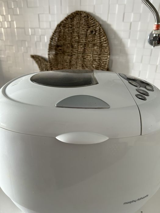 Maquina de fazer pao como nova