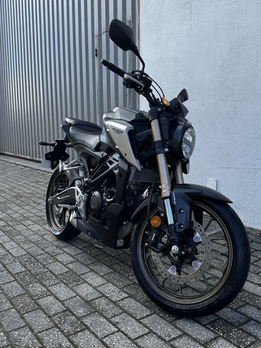 Honda CB125 R