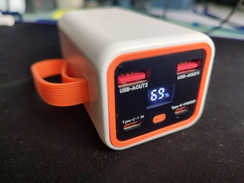 Корпус на 4 шт АКБ 21700 повербанка пой пайку