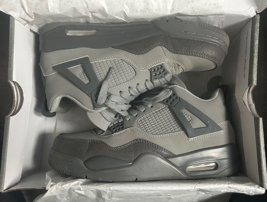 Buty Jordan 4 wet cement