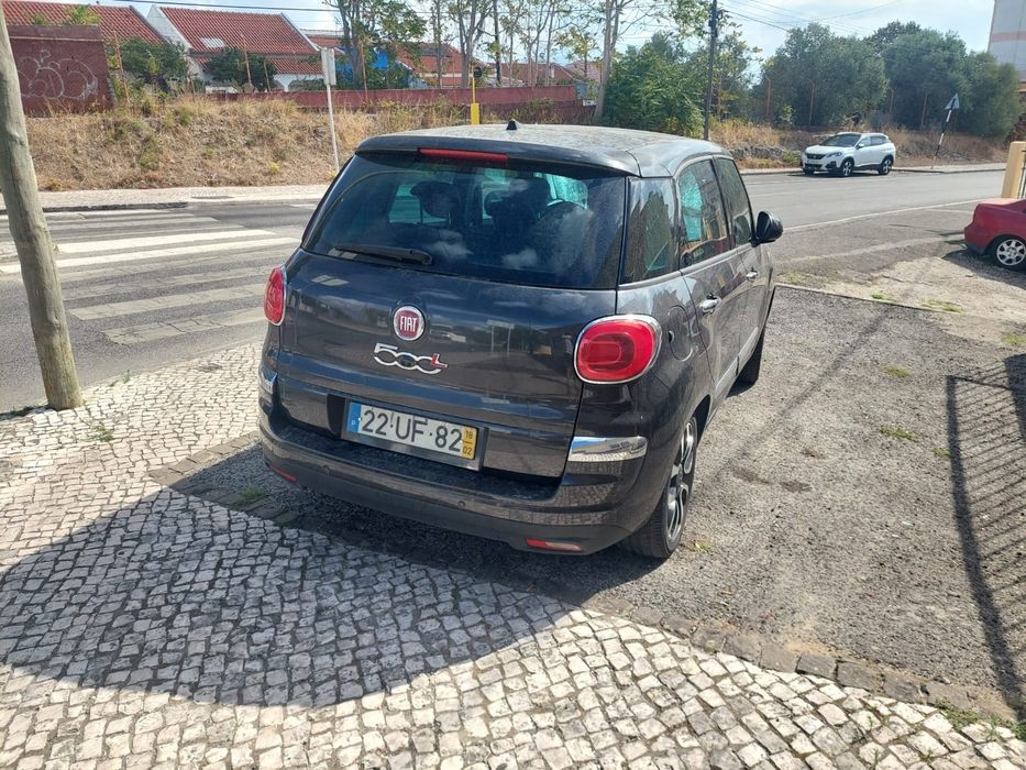 Fiat 500L 0.9 cc twin air ano 2018 AVARIADO