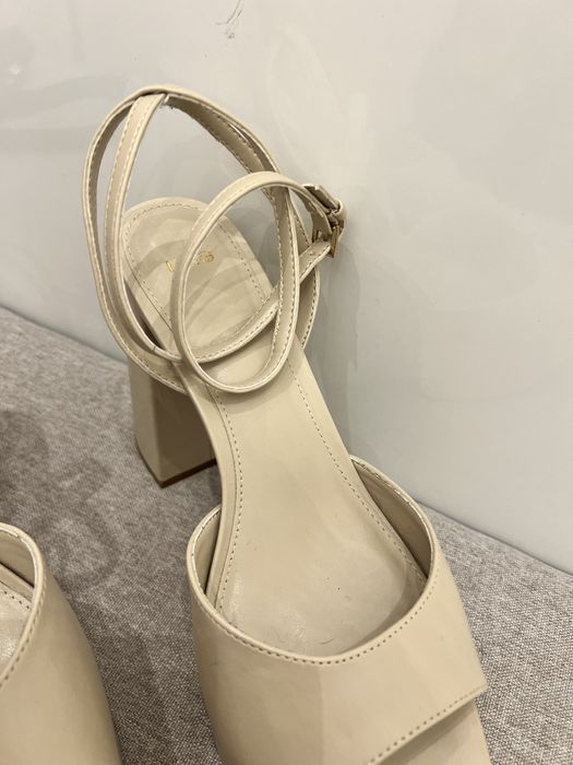 Sandalias Bege Mango 42 senhora