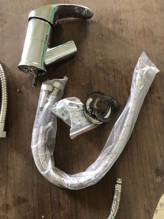 Смиситель води бу