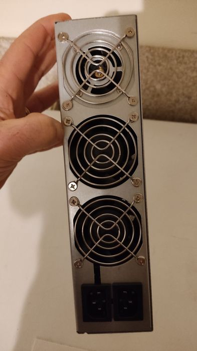 APW 12 para Antminer S19