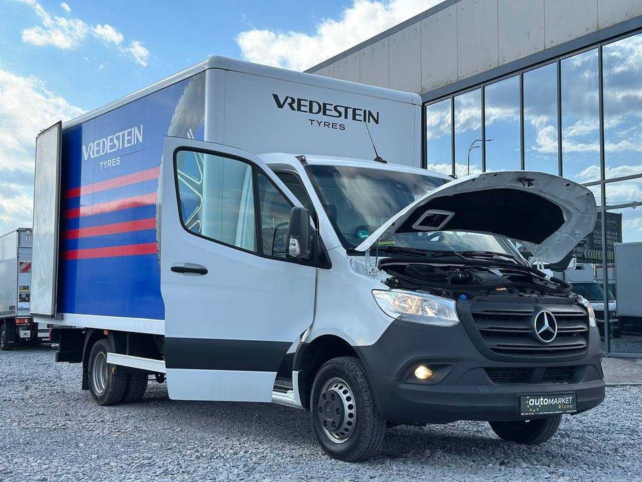 Mercedes-Benz Sprinter 2020p.