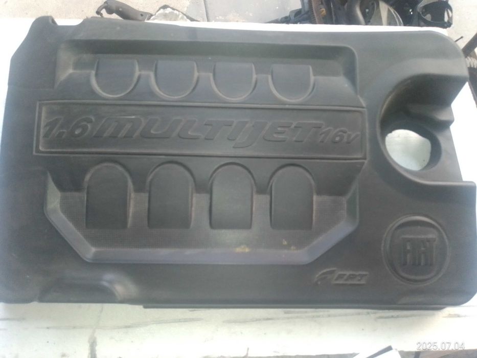 Tampa motor Fiat 1.6 JTD 16v