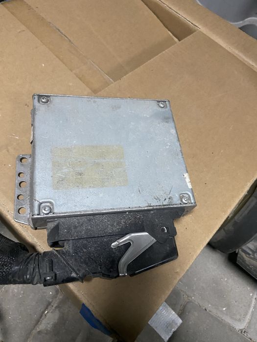 Opis wiązki komputera silnika (ECU) – Opel Omega 2.0 Benzyna