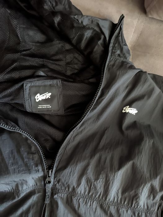 Куртка вітровка Pull Bear SWD