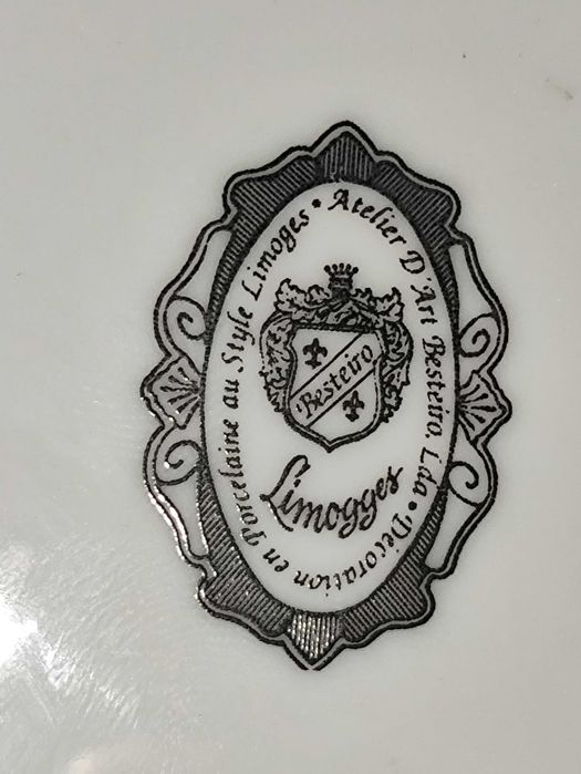 Prato decorativo em Porcelana Limoges Atelier D'Art Besteiro,France