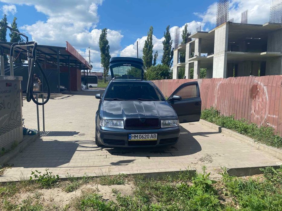 SKODA Octavia Tour