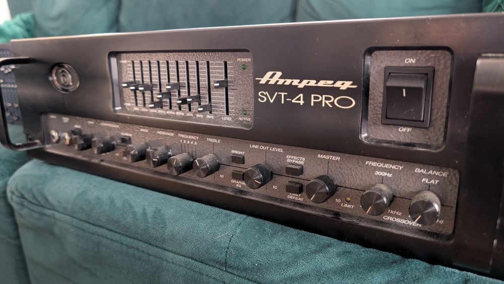 Ampeg SVT 4 PRO wzmacniacz basowy head
