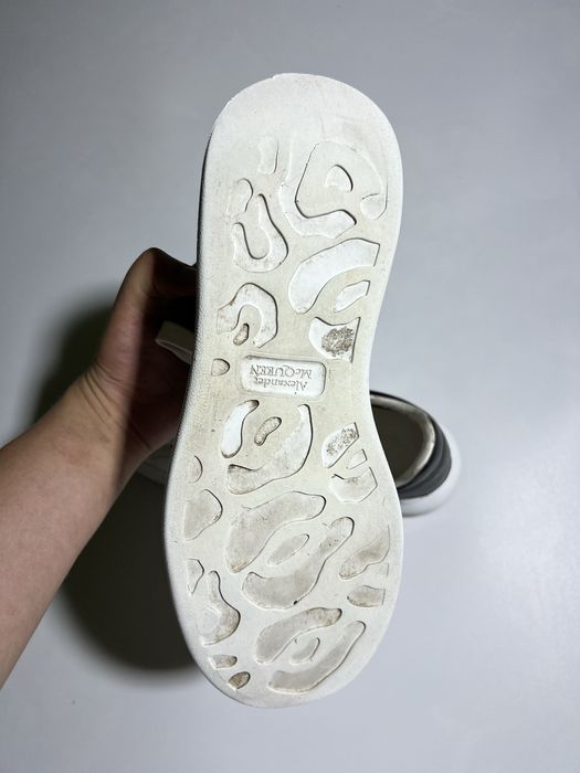 Alexander McQueen оригінальні білі кросівки 40 розмір