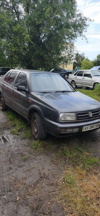 Wolksvagen Vento 2.0 4 газ