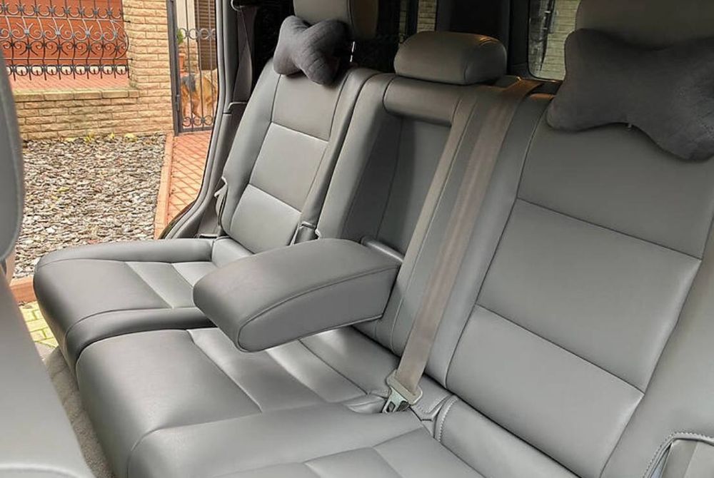 Продам Toyota land Cruiser 100