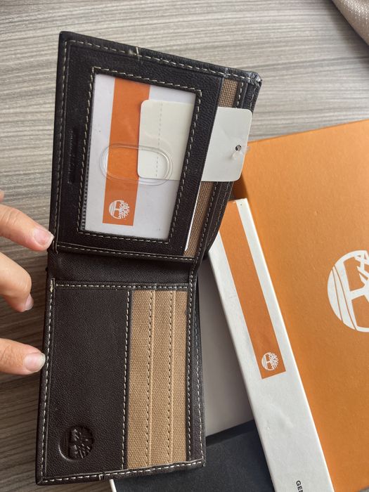Nowy portfel męski Timberland z brelokiem