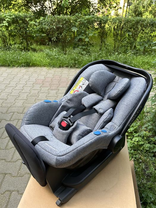 Fotelik samochodowy Avionaut Pixel + baza Isofix