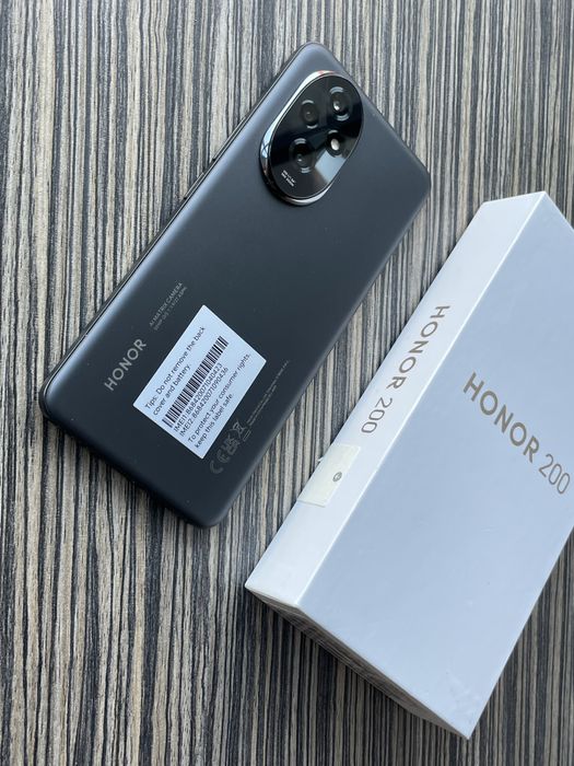 Smartfon Honor 200 5G 8/256GB ELI-NX9