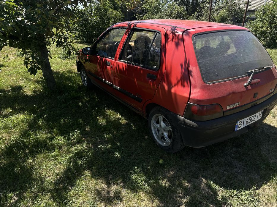 Продам Renault clio 1