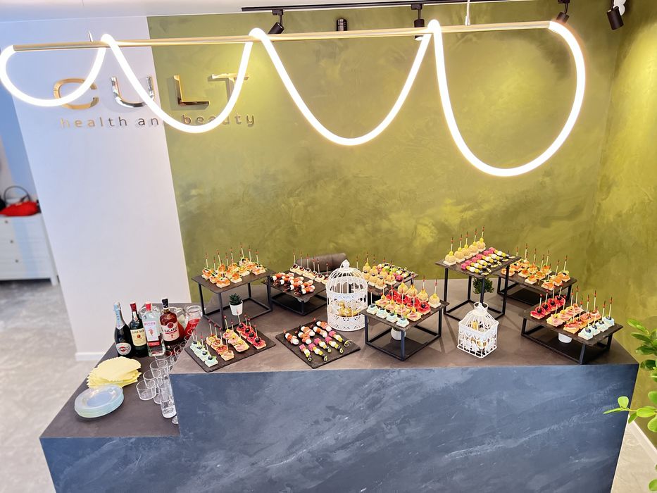 Фуршети смаколики фудбокси гастробокси доставка їжі бенкети Київ