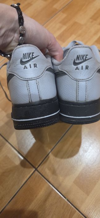Кросівки чоловічі Nike Air Force 1 07 Lv8 Grey HQ2037-004
Бренд: Nike