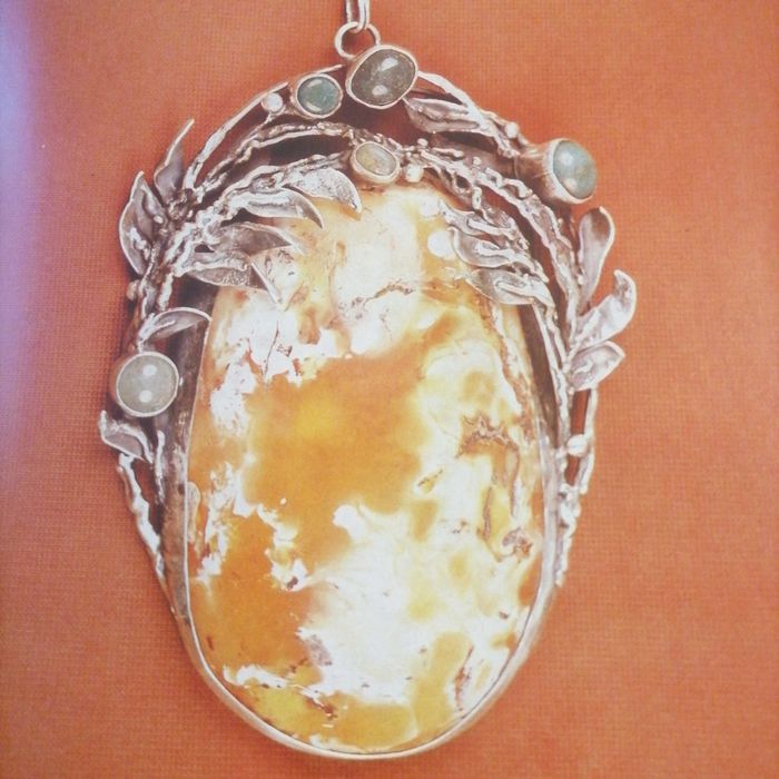 L'Ambre polonais(Polski bursztyn) Janina Grabowska