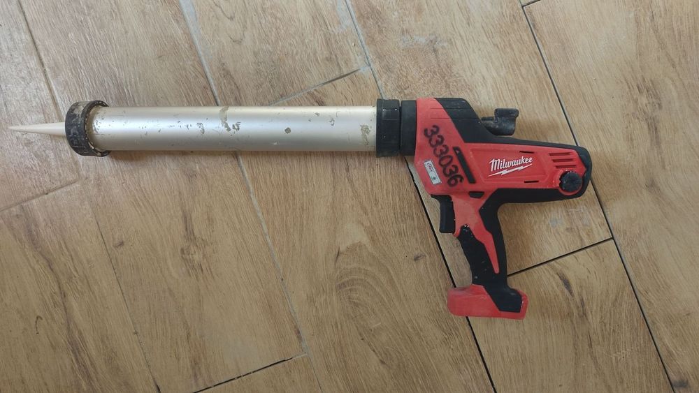 MILWAUKEE 2641-20 [pcg] | Пістолет для герметика