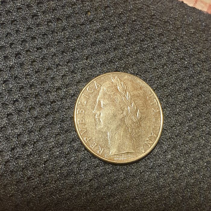 Moedas antigas Várias  para Coleção