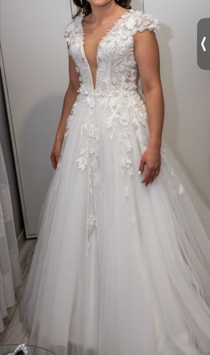 Sprzedam piękną suknie ślubną